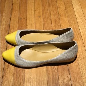 Nine West Yellow and Cream Pointed Toe Flats